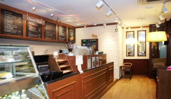 지하 학생휴게실 내부